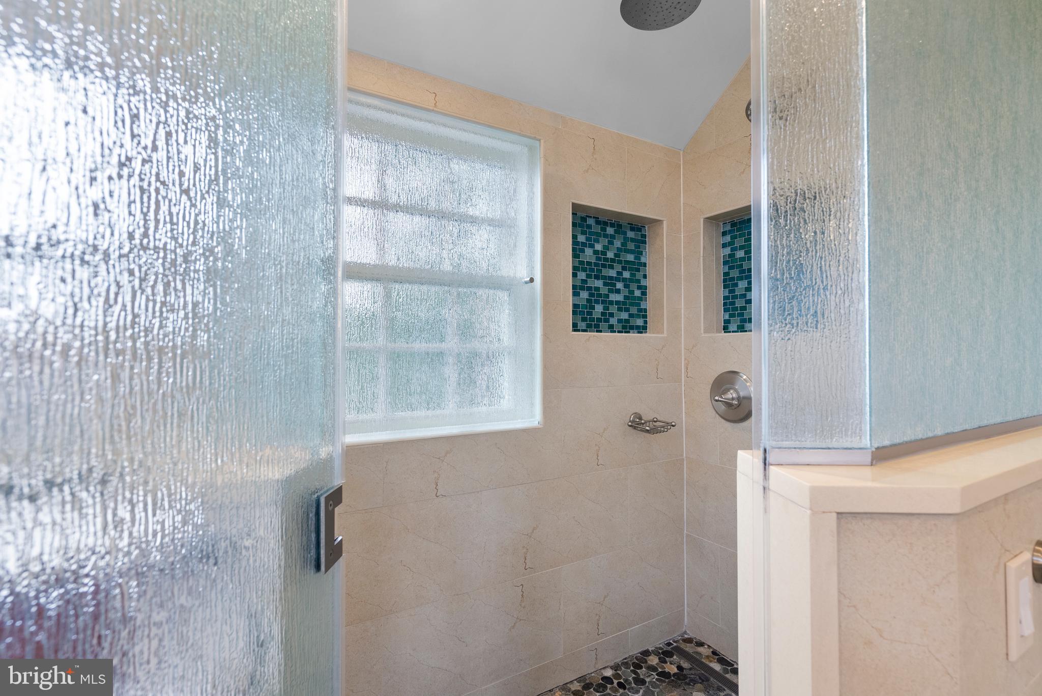 8 Springvale Lane Silver Spring, MD 20910 - Photo 28 of 48 2nd level bath- walk-in shower