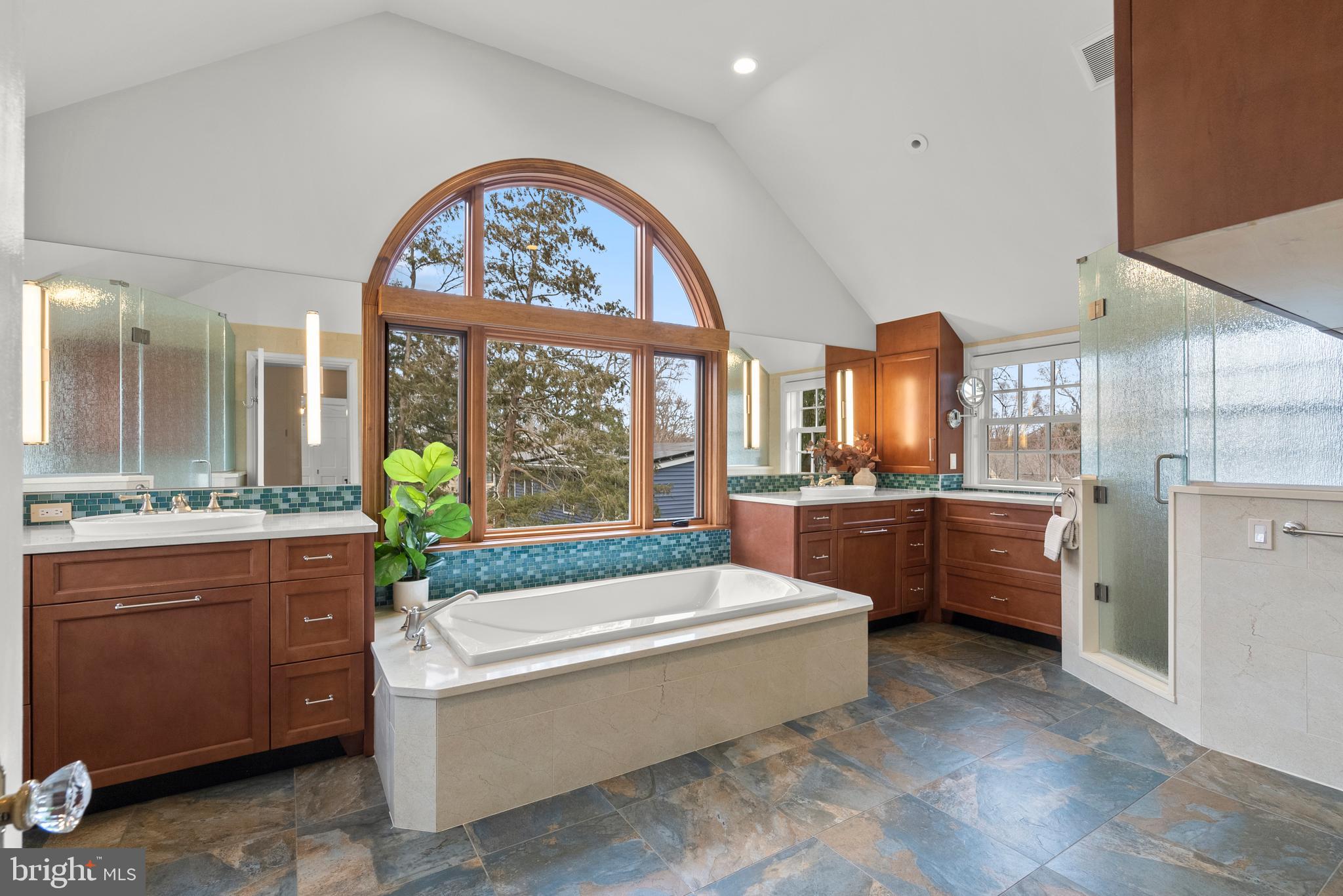 8 Springvale Lane Silver Spring, MD 20910 - Photo 29 of 48 2nd level bath- heated floors- renovated 2017