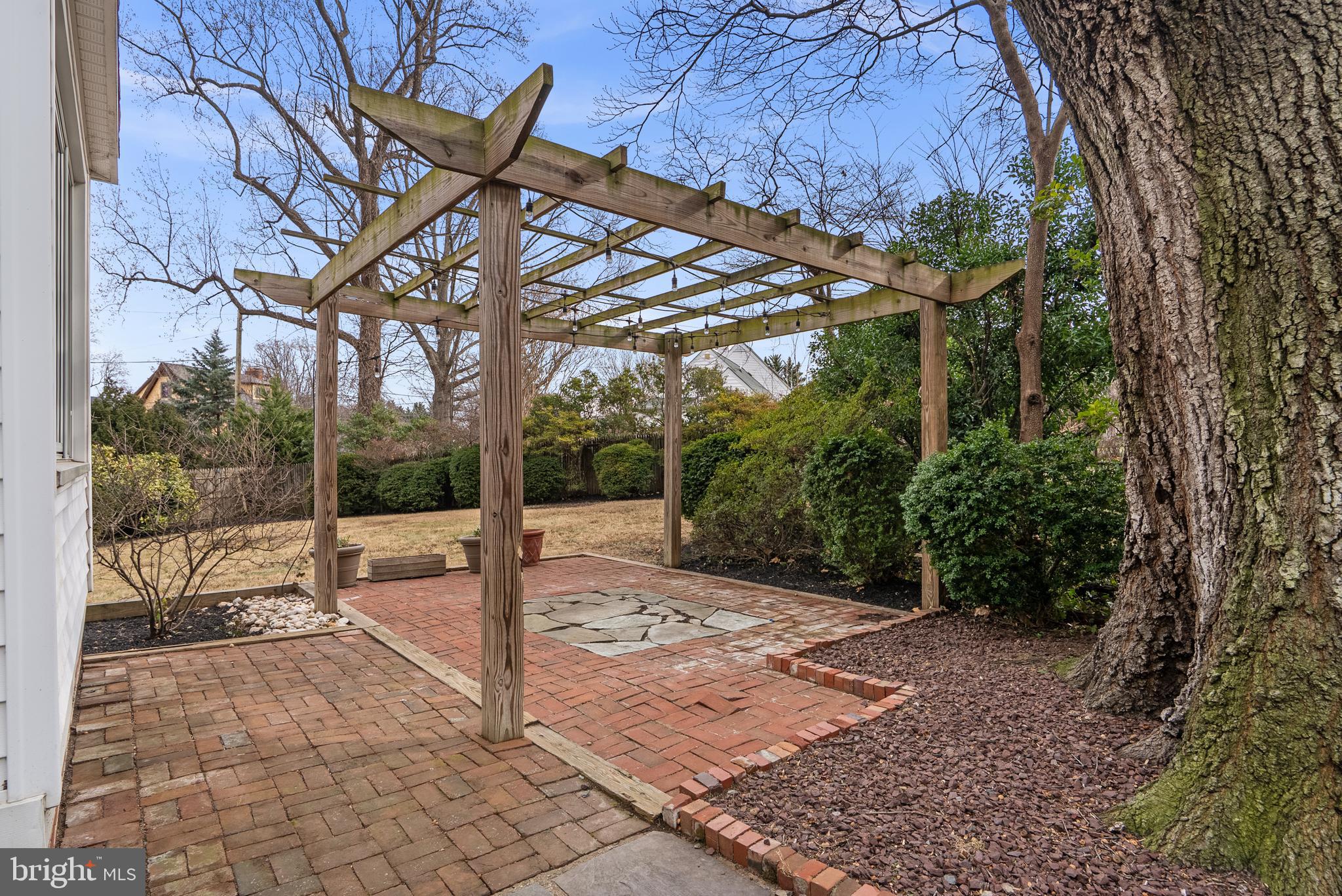 8 Springvale Lane Silver Spring, MD 20910 - Photo 44 of 48 Pergola and patio