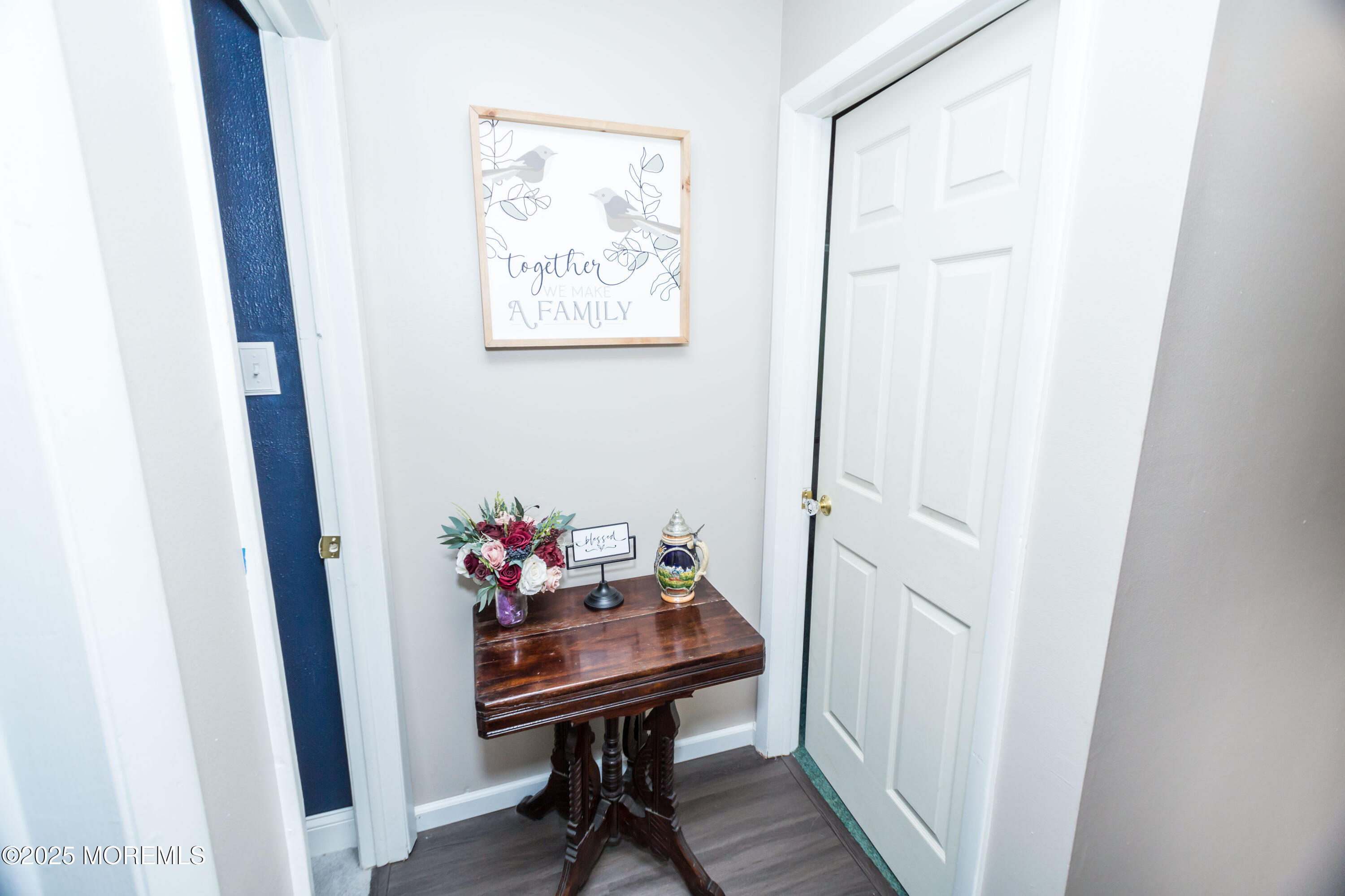 21 Birmingham Drive Jackson, NJ 08527 - Photo 21 of 27 a view of a hallway with furniture and wooden floor
