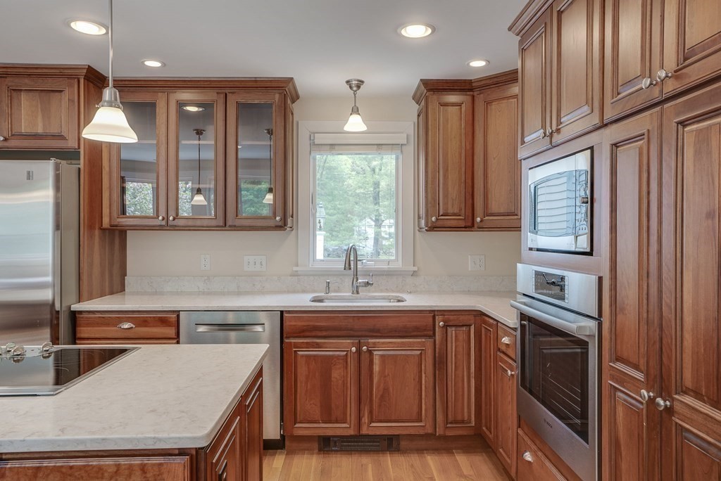 28 Page Road Bedford, MA 01730 - Photo 6 of 39 Gallery Image 6