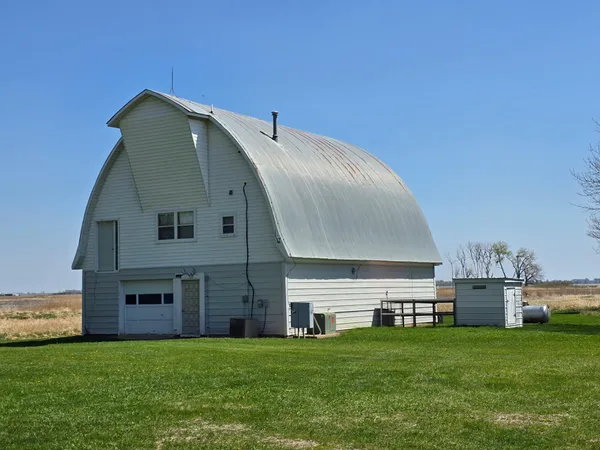 $287,500 | 88700 388th Avenue, Heron Lake, MN 56137