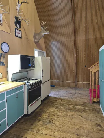 $287,500 | 88700 388th Avenue, Heron Lake, MN 56137