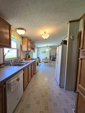 $287,500 | 88700 388th Avenue, Heron Lake, MN 56137