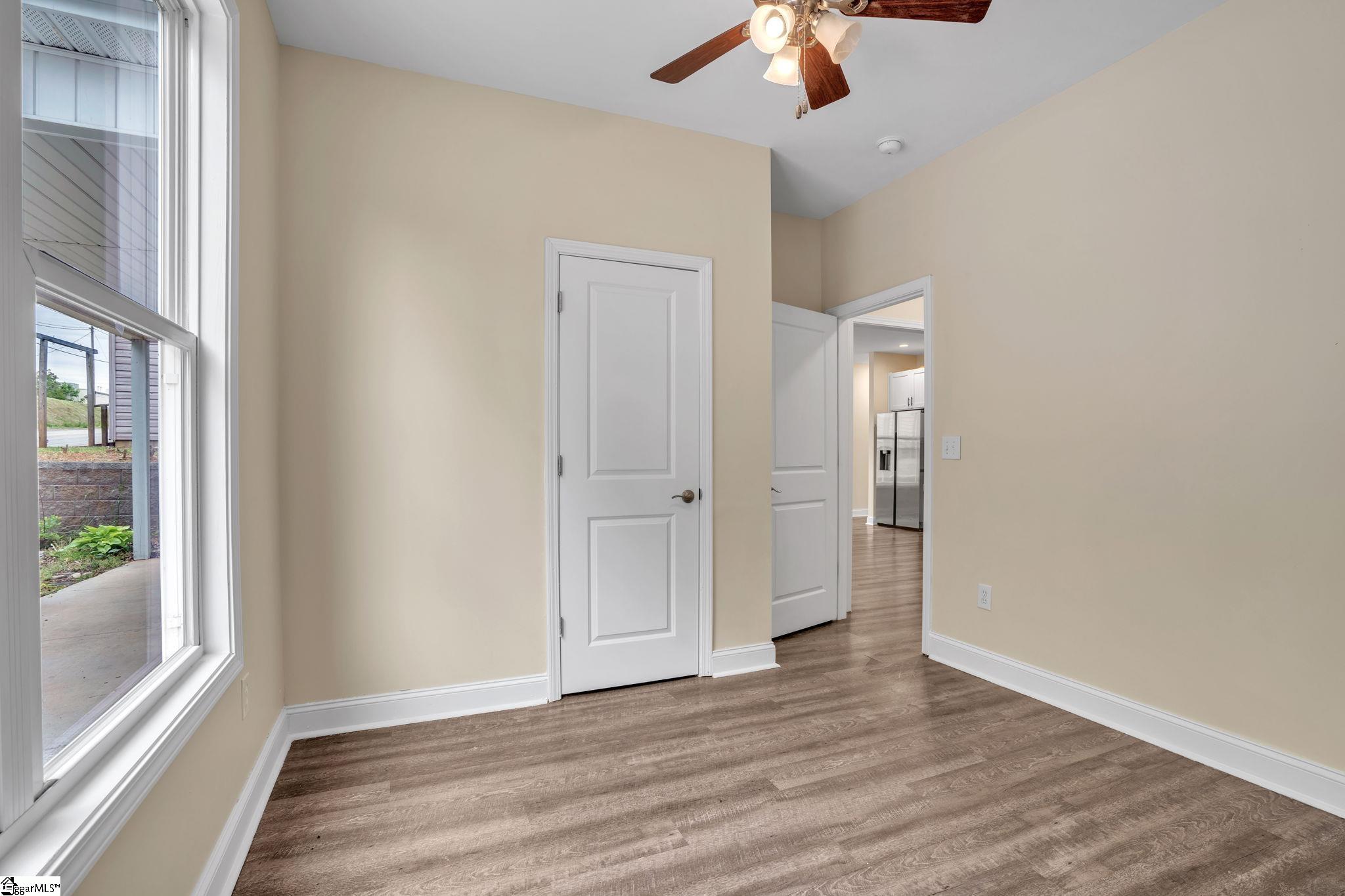 308 South Lewis Street Pickens, SC 29671 - Photo 18 of 30