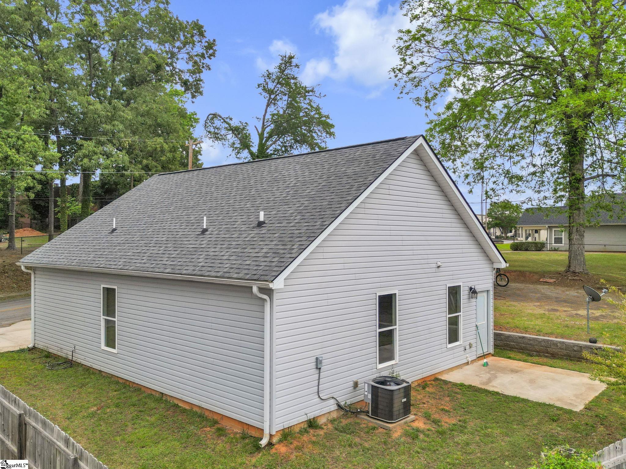 308 South Lewis Street Pickens, SC 29671 - Photo 24 of 30