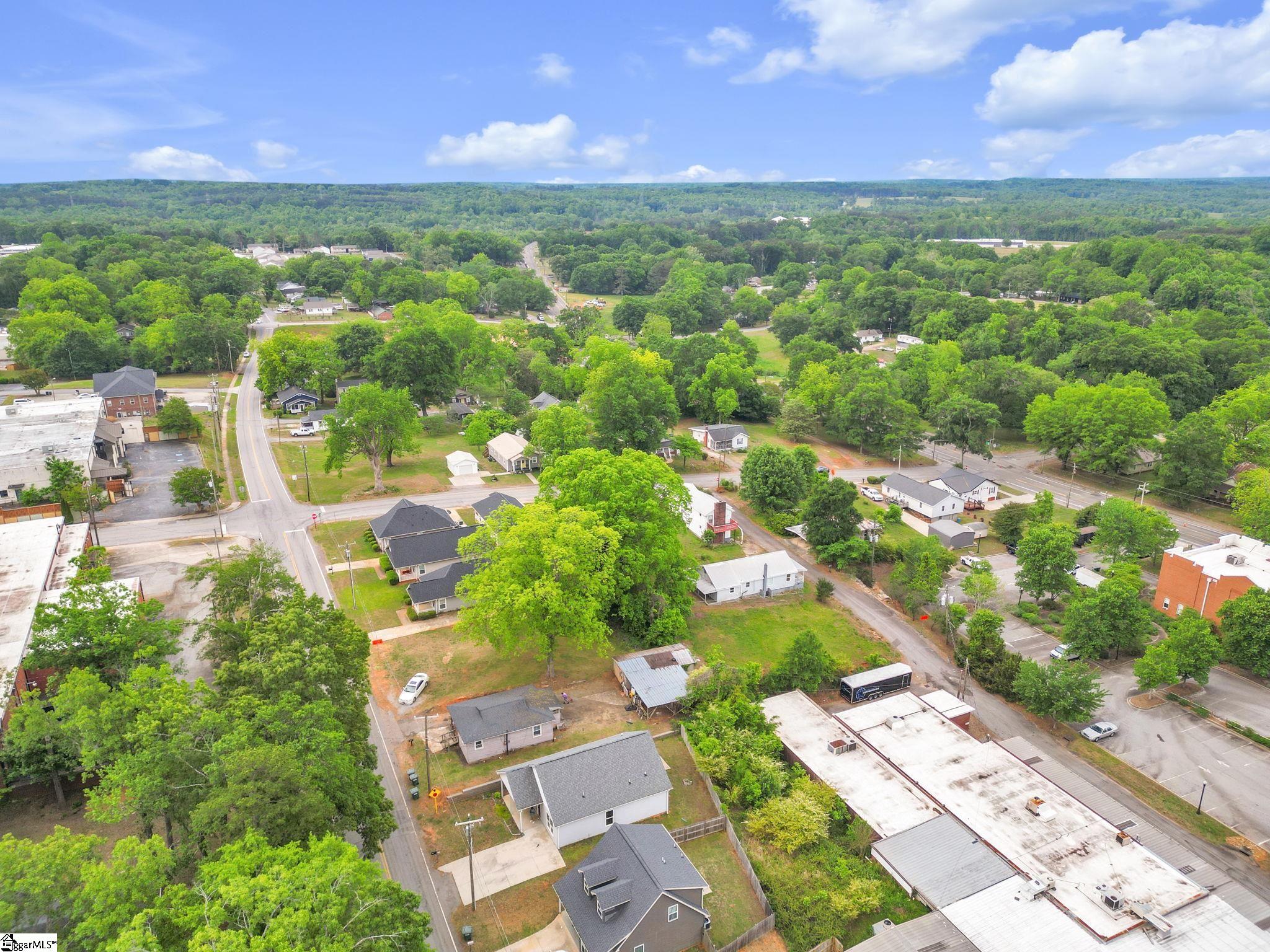 308 South Lewis Street Pickens, SC 29671 - Photo 26 of 30