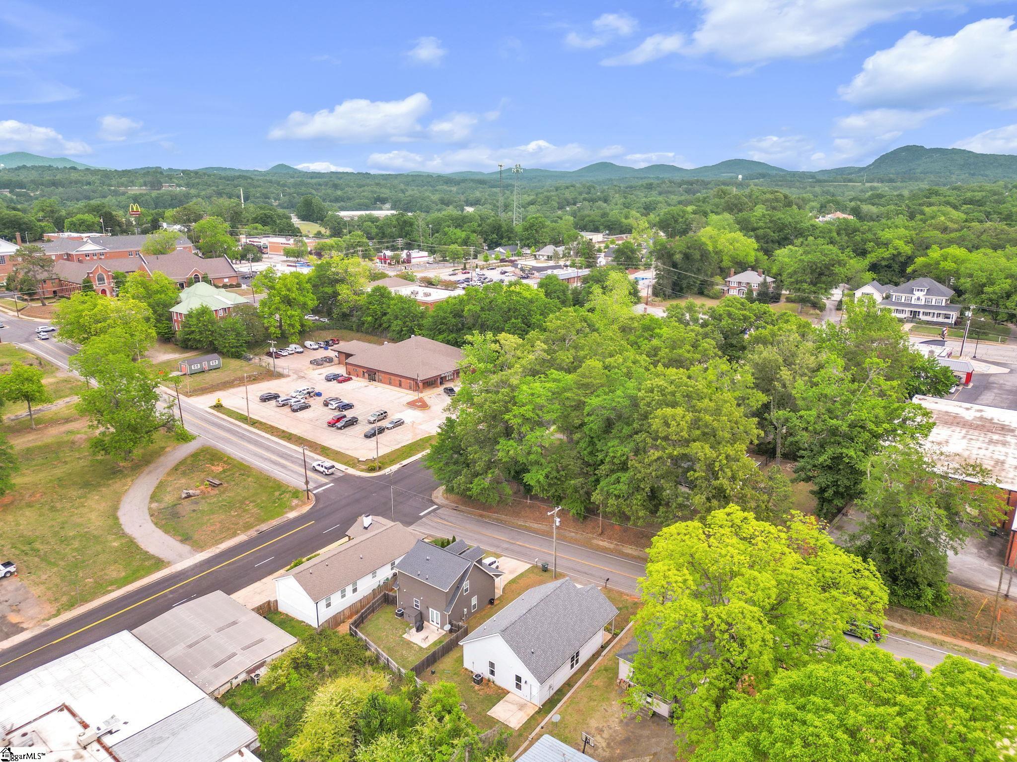 308 South Lewis Street Pickens, SC 29671 - Photo 27 of 30