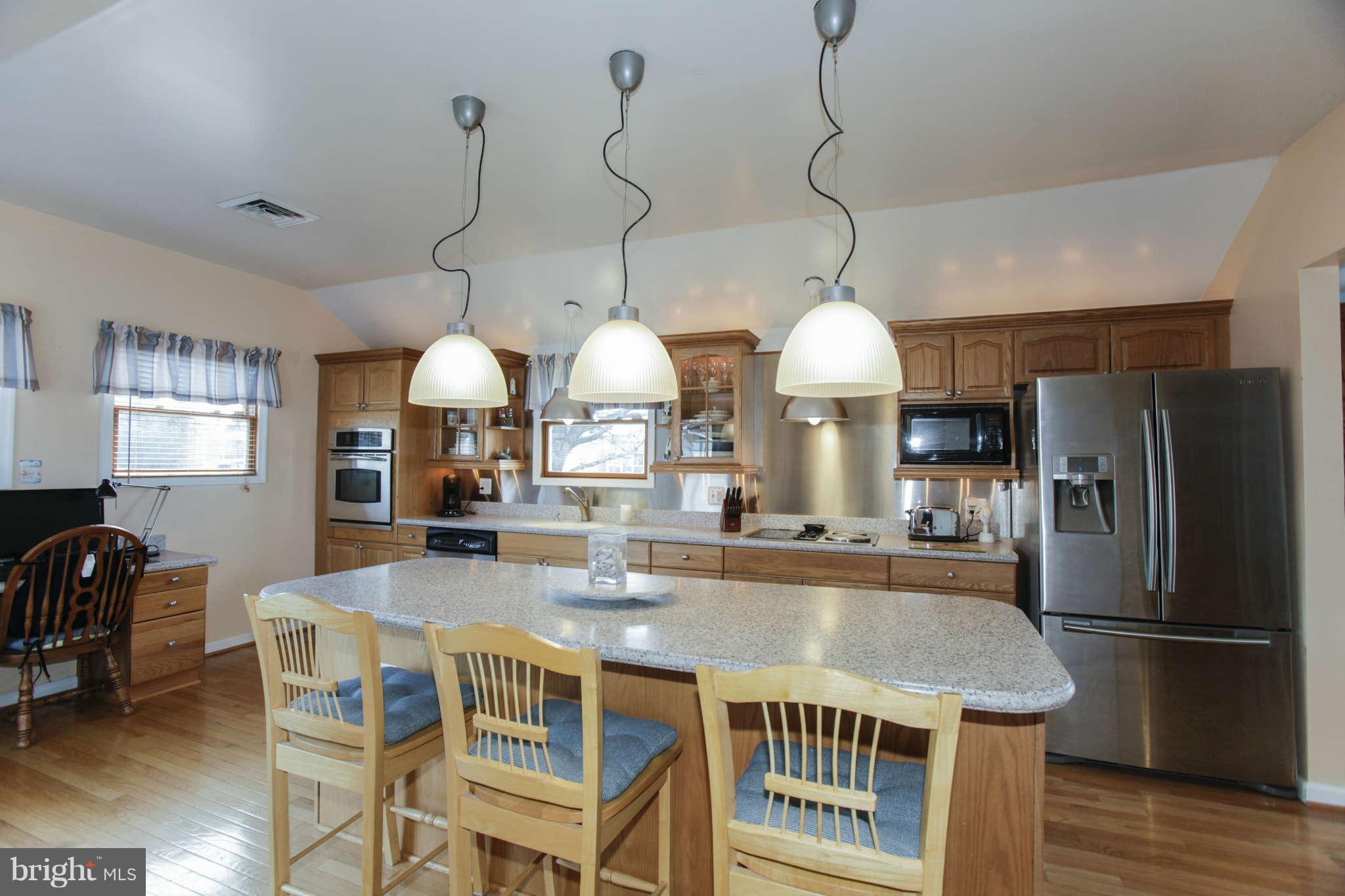 6838 Leslie Road Baltimore, MD 21220 - Photo 7 of 25 Kitchen