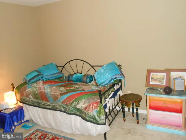 $2,600 | 9817 Pebble Weigh Court, Burke, VA 22015