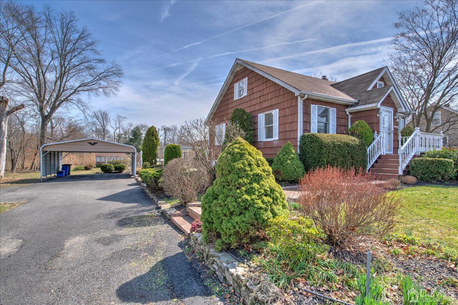 311 Rhode Hall Road Jamesburg, NJ 08831 - Photo 2 of 25 Gallery Image 2