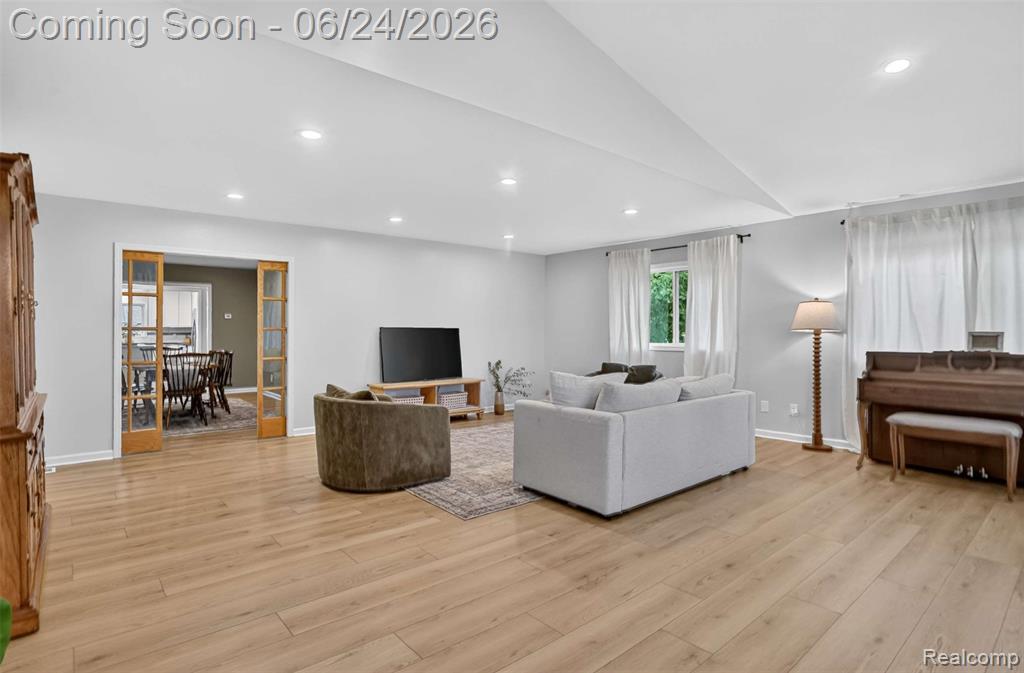 3781 Herd Road Metamora, MI 48455 - Photo 7 of 46