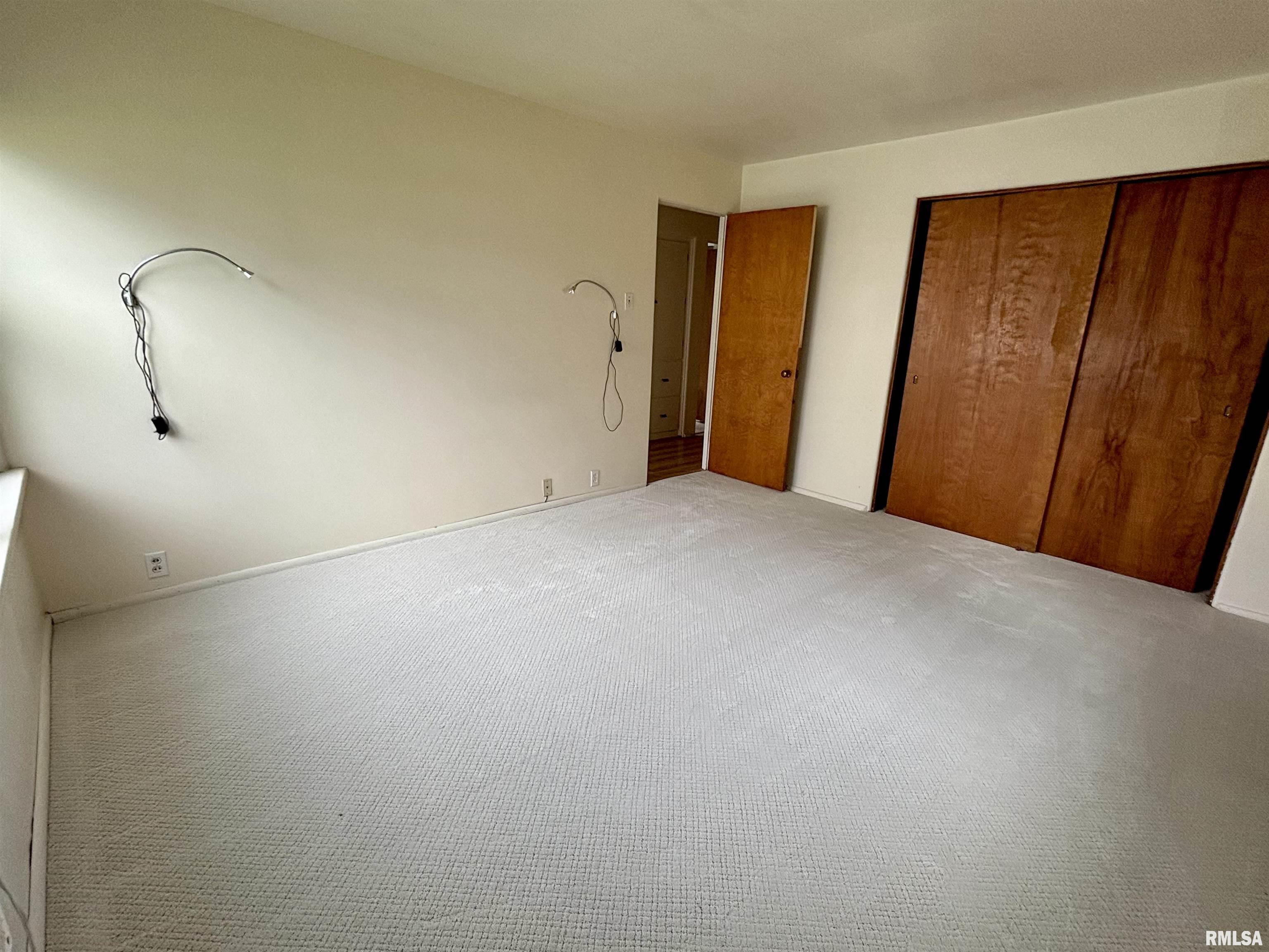 1424 Westview Drive Macomb, IL 61455 - Photo 19 of 26