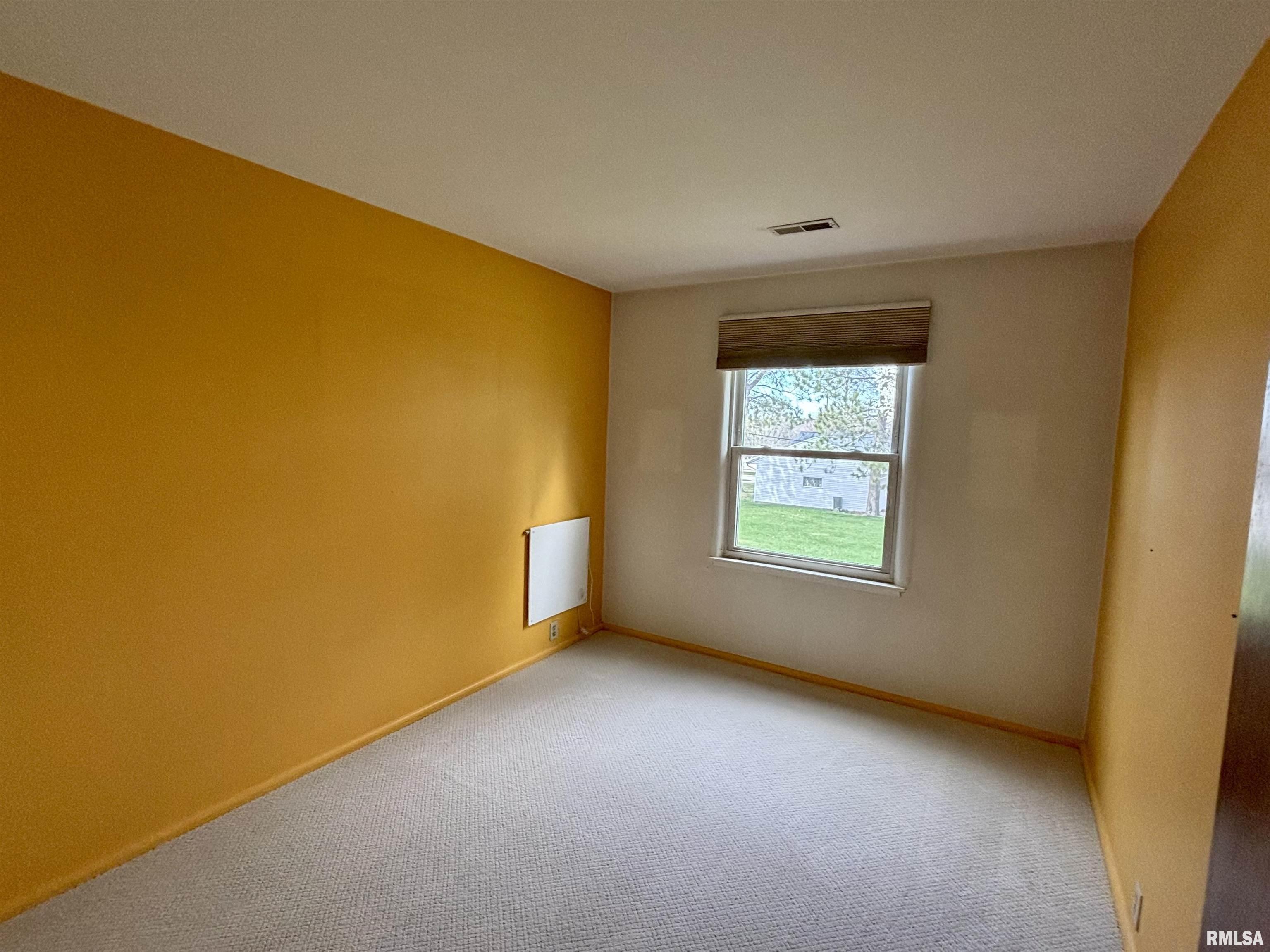 1424 Westview Drive Macomb, IL 61455 - Photo 22 of 26