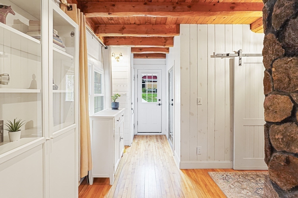 62 Pierce Road West Brookfield, MA 01585 - Photo 9 of 42 Gallery Image 9