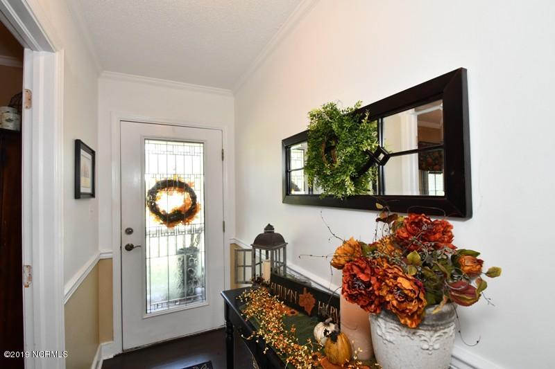 388 Comfort Road Richlands, NC 28574 - Photo 15 of 106 388 COMFORT RD (18)