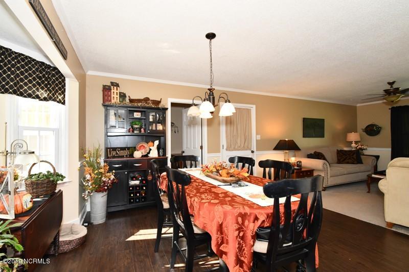 388 Comfort Road Richlands, NC 28574 - Photo 25 of 106 388 COMFORT RD (28)