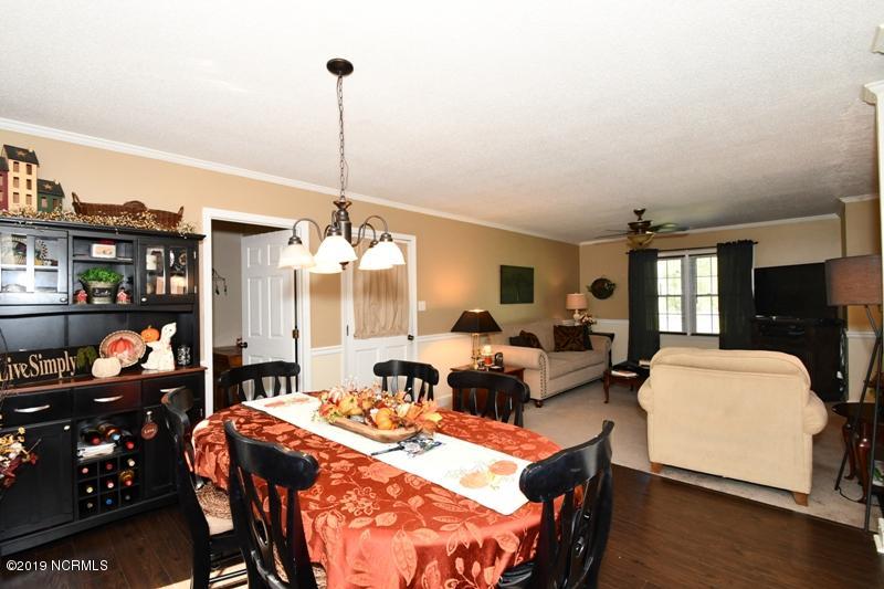 388 Comfort Road Richlands, NC 28574 - Photo 26 of 106 388 COMFORT RD (29)