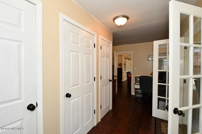388 Comfort Road Richlands, NC 28574 - Photo 62 of 106 388 COMFORT RD (65)