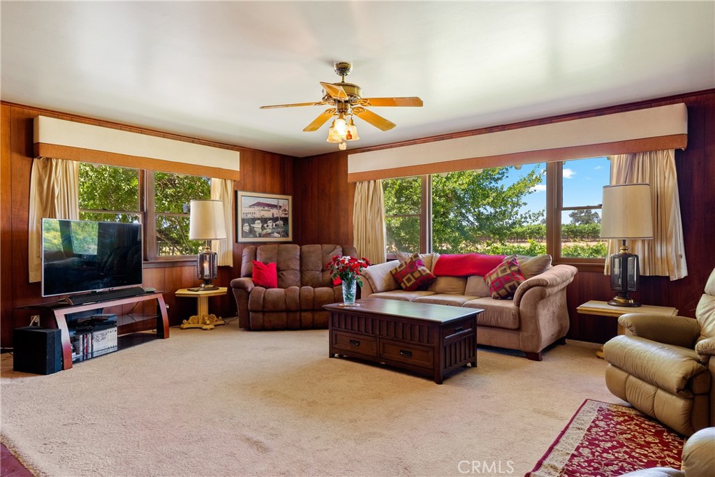 5275 Camp 8 Road Paso Robles, CA 93446 - Photo 39 of 63