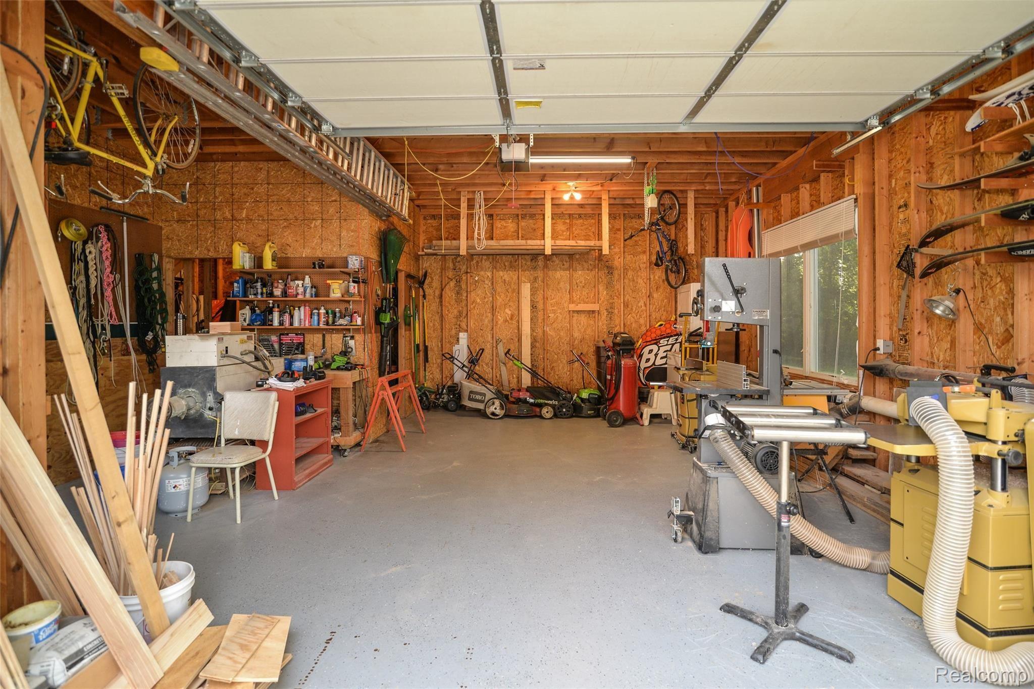 9558 Winston Road Pinckney, MI 48169 - Photo 41 of 45 DSC_11857.jpg