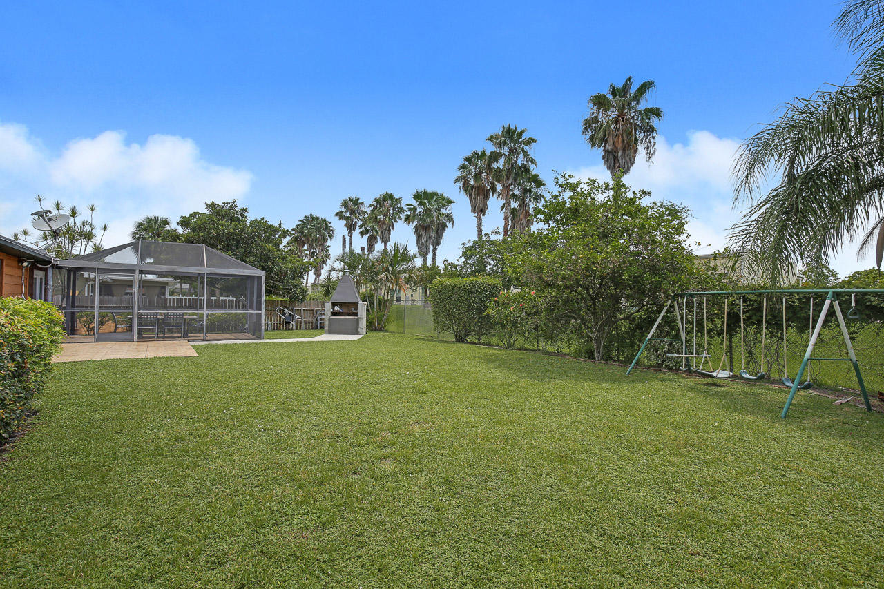 709 Weldwood Road Jupiter, FL 33458 - Photo 20 of 20 709 Weldwood Rd Jupiter FL-print-020-16-