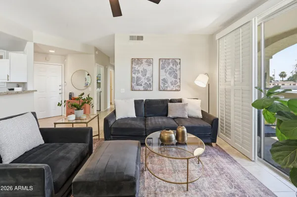 $365,000 | 5303 North 7th Street, Unit 220, Phoenix, AZ 85014