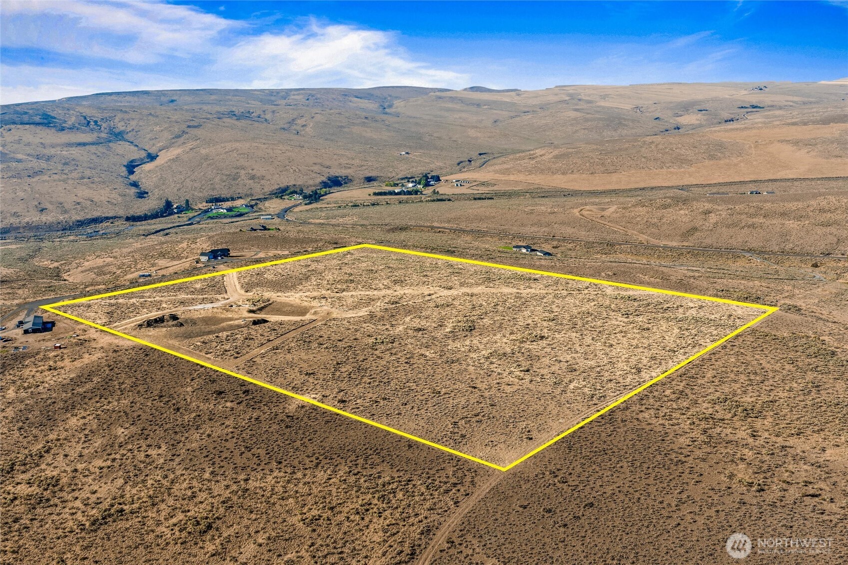 4840 Road 16.9 Northwest Ephrata, WA 98823 - Photo 1 of 22 a view of an ocean beach