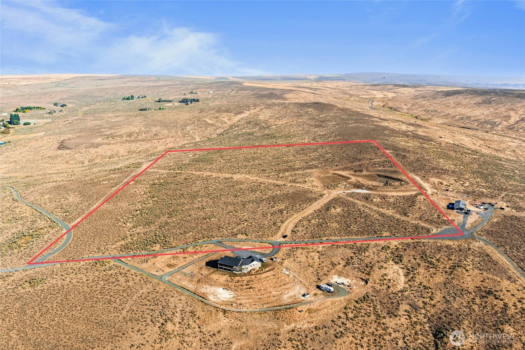 4840 Road 16.9 Northwest Ephrata, WA 98823 - Photo 13 of 22 a view of an ocean