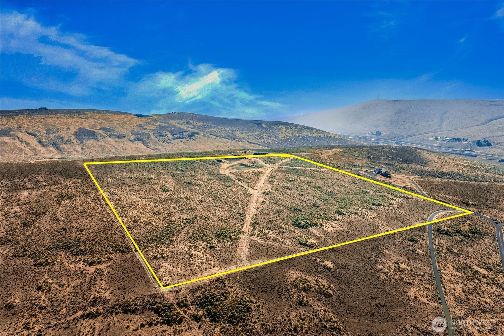 4840 Road 16.9 Northwest Ephrata, WA 98823 - Photo 22 of 22 a view of a pool