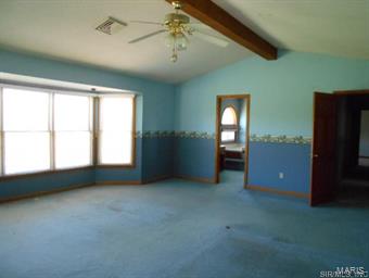 8752 Gall Road Edwardsville, IL 62025 - Photo 12 of 21 Gallery Image 12
