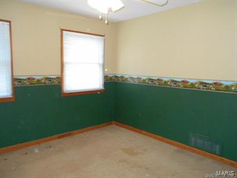8752 Gall Road Edwardsville, IL 62025 - Photo 3 of 21 Gallery Image 3