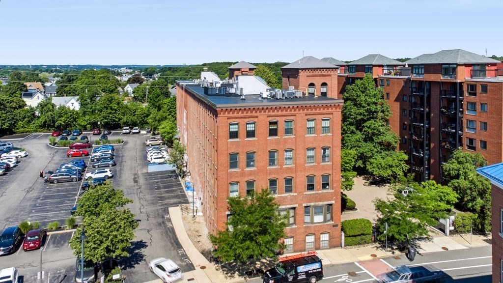 50 Rantoul Street, Unit 310 Beverly, MA 01915 - Photo 23 of 25 Gallery Image 23