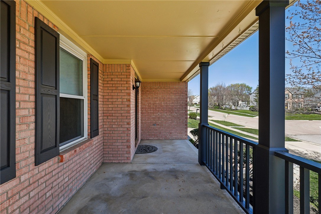 165 Meadows Drive Springboro, OH 45066 - Photo 5 of 58