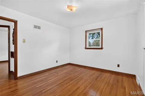 $259,900 | 1011 Hawthorn Avenue, St. Charles, MO 63301