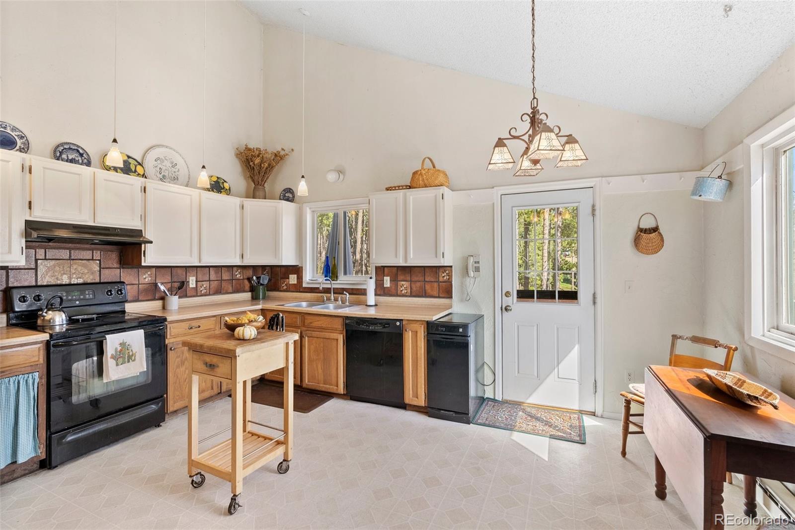 7725 Matterhorn Road Evergreen, CO 80439 - Photo 12 of 36 Gallery Image 12