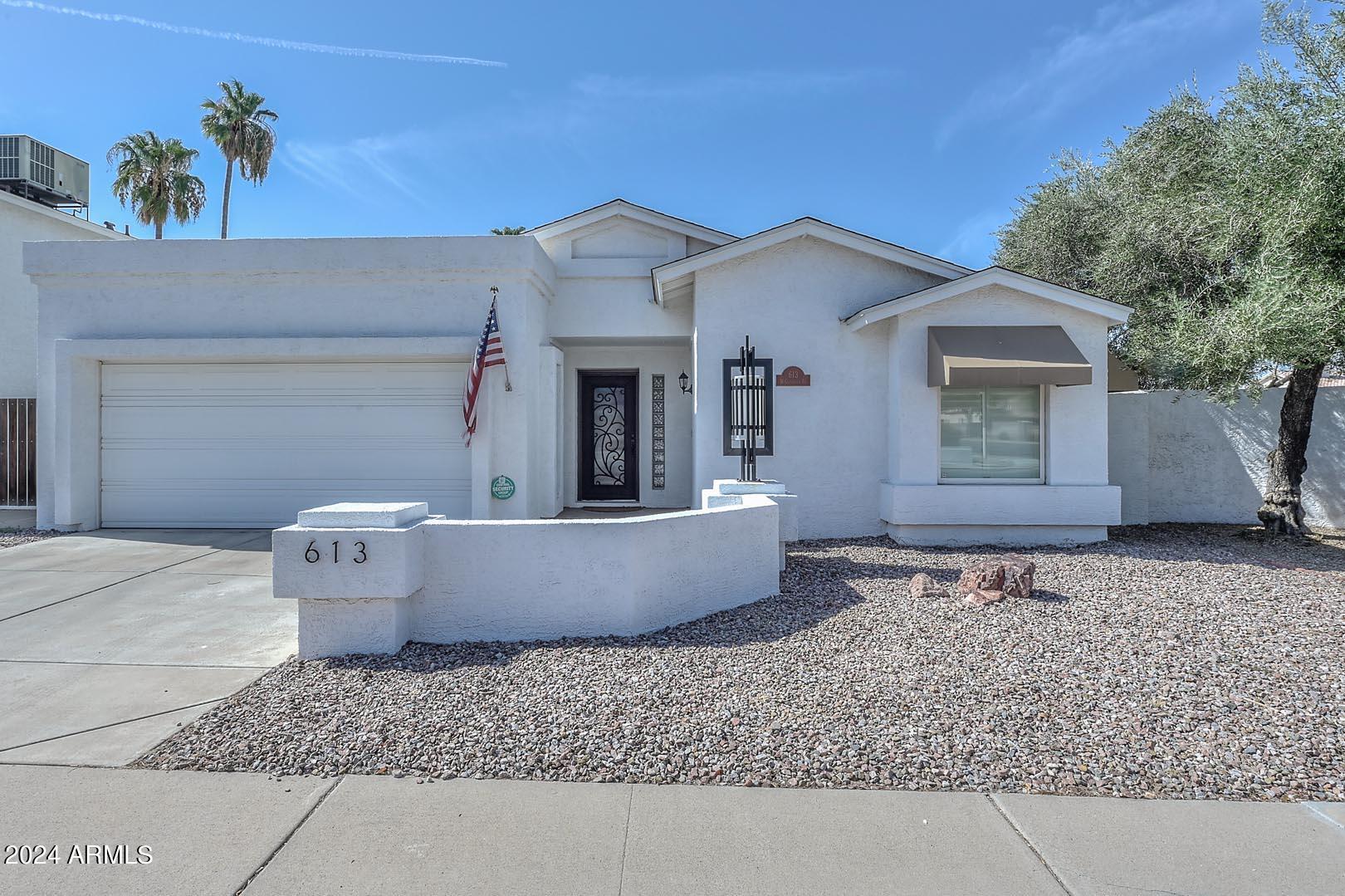 613 West Grandview Road Phoenix, AZ 85023 - Photo 1 of 47 Front View
