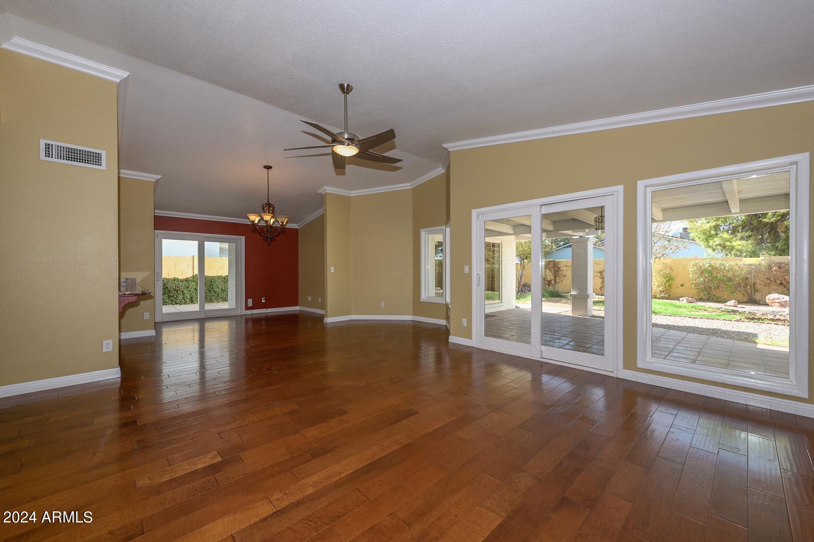 613 West Grandview Road Phoenix, AZ 85023 - Photo 16 of 47 Great Room
