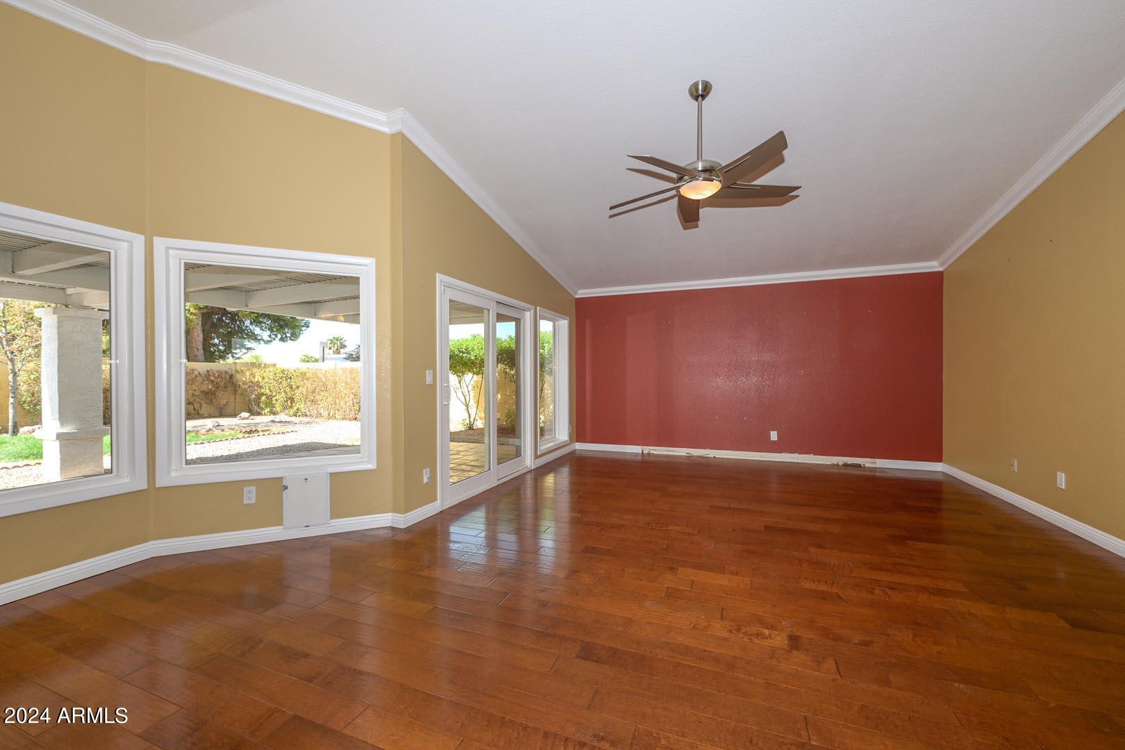 613 West Grandview Road Phoenix, AZ 85023 - Photo 18 of 47 Great Room3