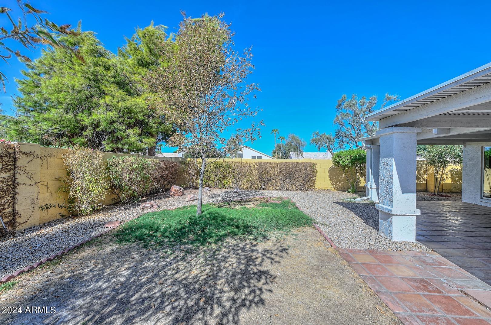 613 West Grandview Road Phoenix, AZ 85023 - Photo 32 of 47 Backyard