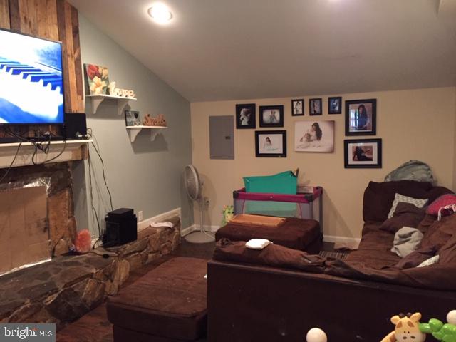 26 Raleigh Place Willingboro, NJ 08046 - Photo 14 of 38
