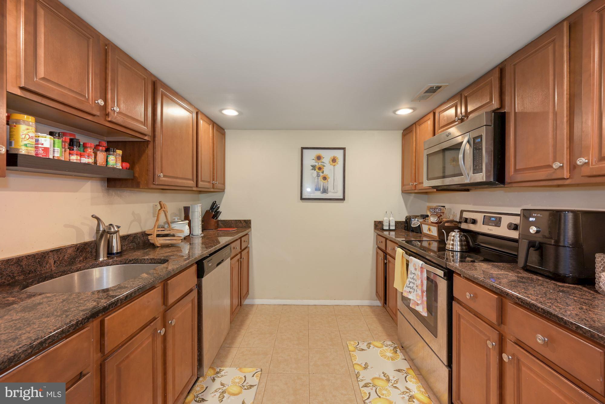 26 Raleigh Place Willingboro, NJ 08046 - Photo 23 of 38