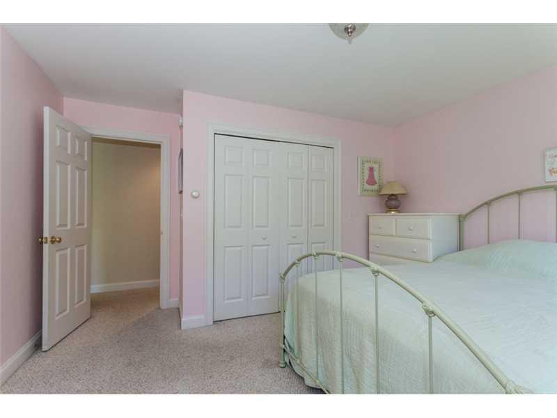 288 Middle Road Falmouth, ME 04105 - Photo 17 of 26 Bedroom.