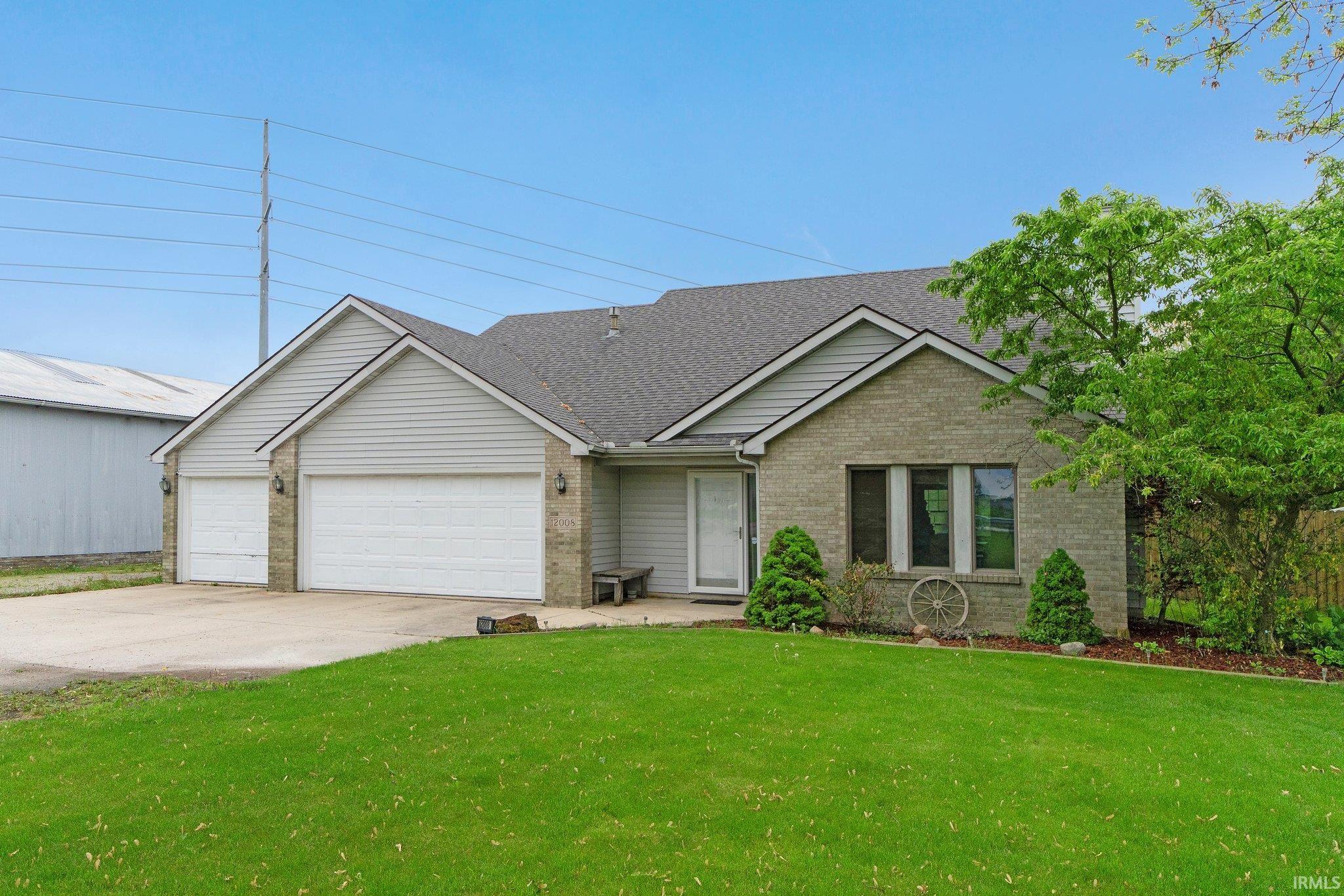 12008 Coldwater Road Fort Wayne, IN 46845 - Photo 1 of 36