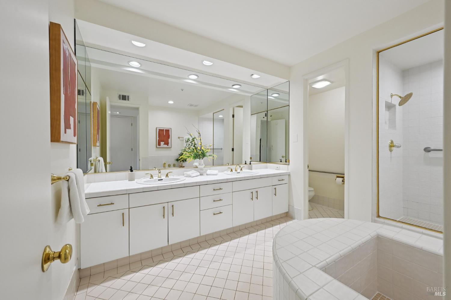 24 Lagoon Vista Road Tiburon, CA 94920 - Photo 39 of 56