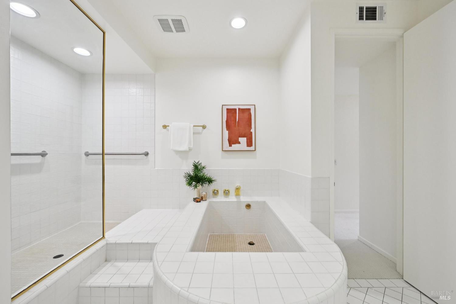 24 Lagoon Vista Road Tiburon, CA 94920 - Photo 40 of 56