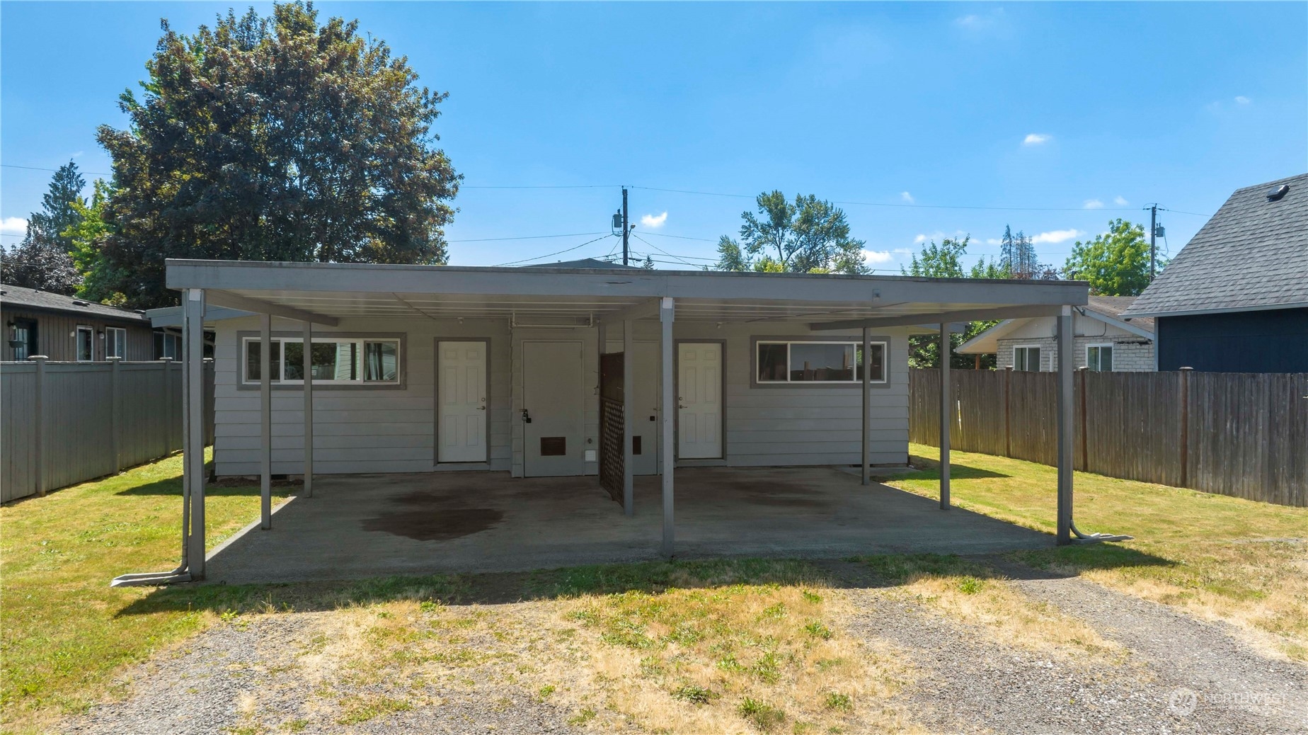 629 Monroe Street Monroe, WA 98272 - Photo 35 of 38 front view of a house with a porch
