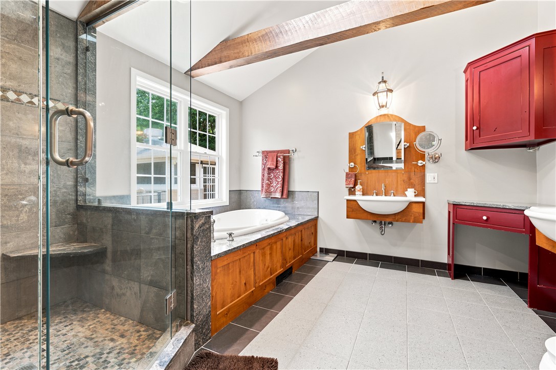 226 Tourtellot Hill Road Glocester, RI 02814 - Photo 18 of 49