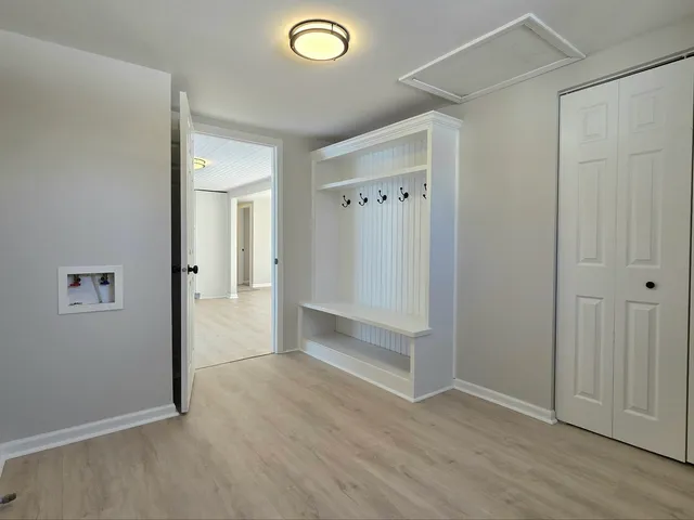 $299,808 | 946 West Arlington Lane, Crete, IL 60417