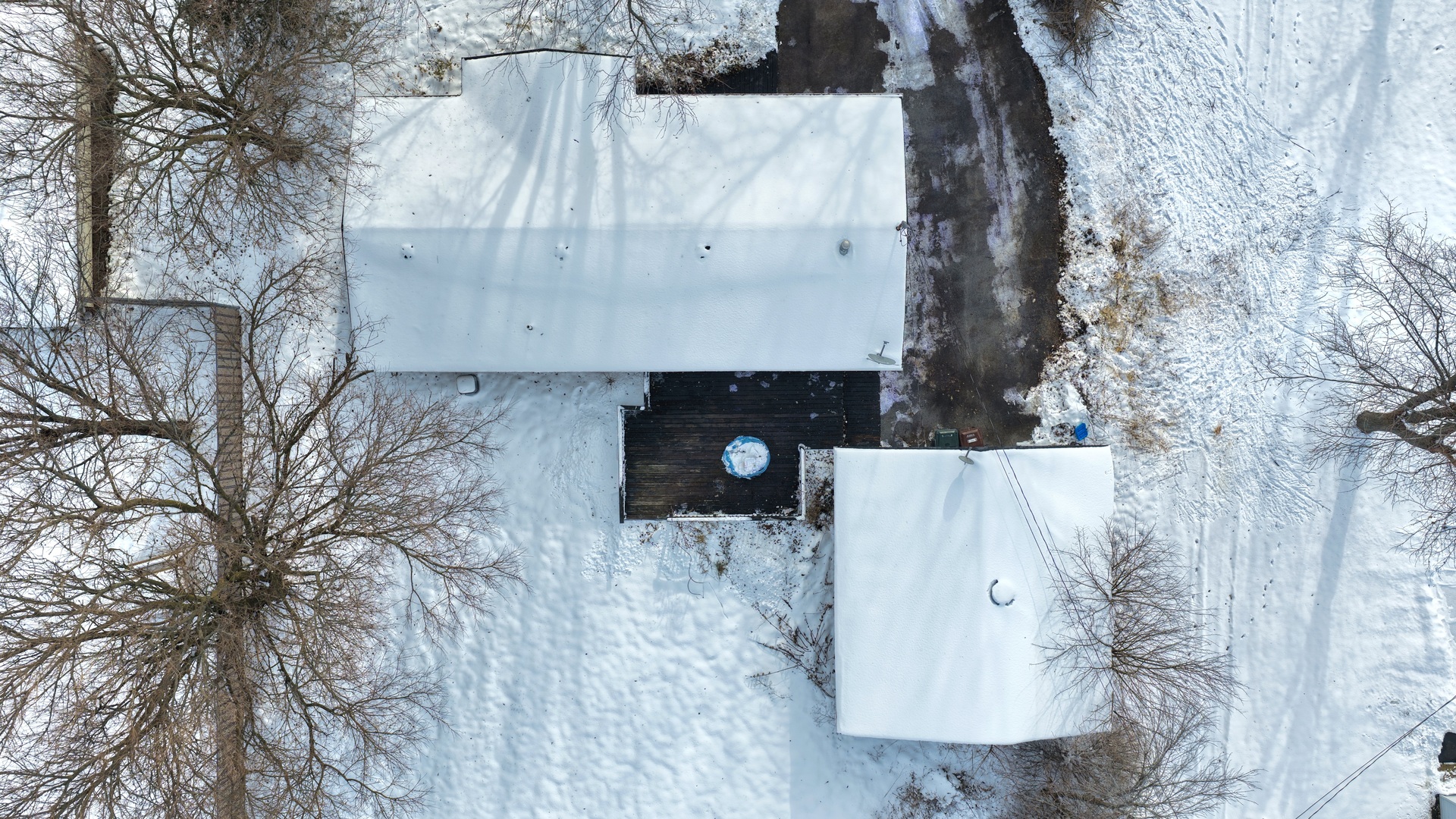 946 West Arlington Lane Crete, IL 60417 - Photo 22 of 27 a view of outdoor space